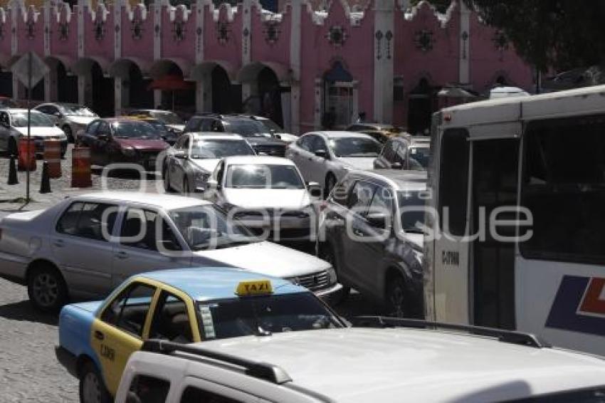 MANIFESTACIÓN ALZA DEL PASAJE . TRAFICO