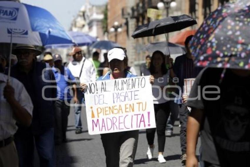 MANIFESTACIÓN ALZA PASAJE