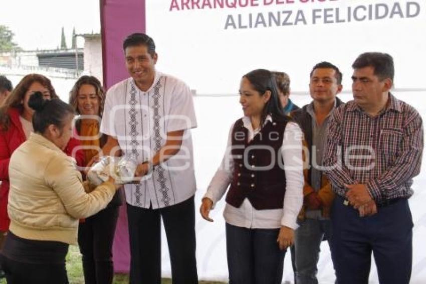 TEXMELUCAN . ENTREGA DE APOYOS