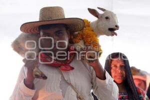 TEHUACÁN . MOLE DE CADERAS