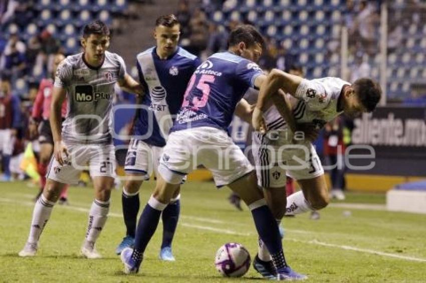 FÚTBOL . CLUB PUEBLA VS ATLAS