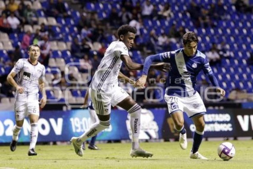 FÚTBOL . CLUB PUEBLA VS ATLAS