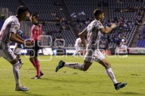 FÚTBOL . CLUB PUEBLA VS ATLAS