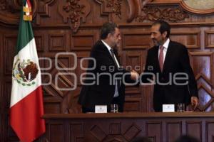 BUAP . HOMENAJE PÓSTUMO JAIME KRAVZOV