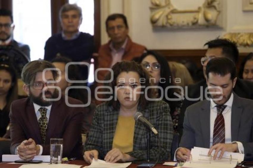 AYUNTAMIENTO COMPARECENCIA SECRETARÍA