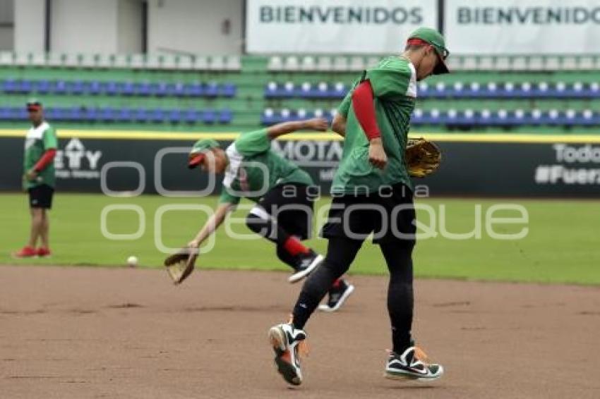 GIGANTES DE LATINOAMÉRICA . ENTRENAMIENTO