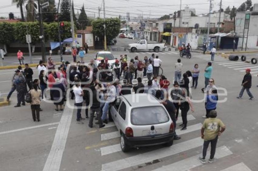 BLOQUEO ESTEBAN DE ANTUÑANO