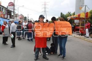 MANIFESTACIÓN MERCADO AMALUCAN