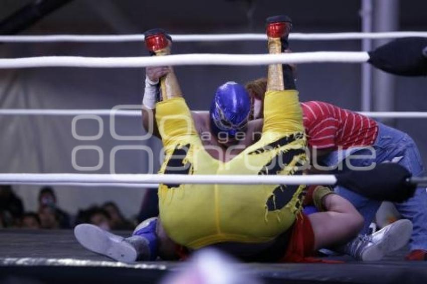 MUSEO BARROCO . LUCHA LIBRE