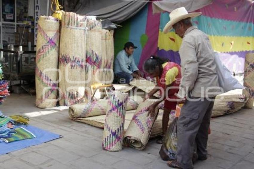 ACATLÁN . VENTA TEMPORADA DE MUERTOS