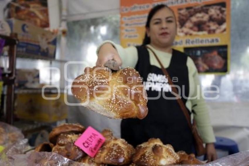 FERIA DE LA HOJALDRA