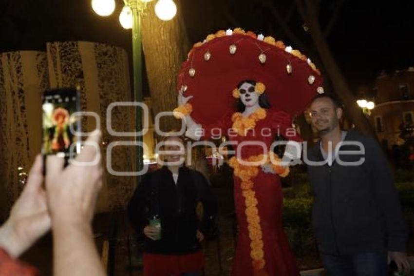 DISFRACES DÍA DE MUERTOS