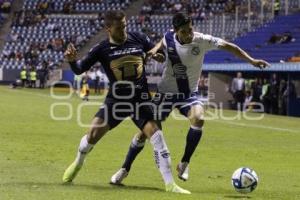 FÚTBOL . CLUB PUEBLA VS PUMAS