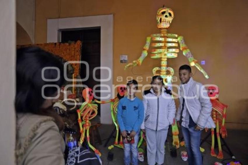 OFRENDAS CASA DE LA CULTURA