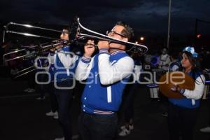 DESFILE . LA MUERTE ES UN SUEÑO