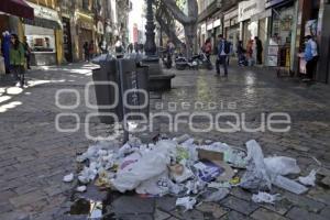 BASURA . CENTRO HISTÓRICO