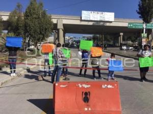 MANIFESTACIÓN . LA GUADALUPANA