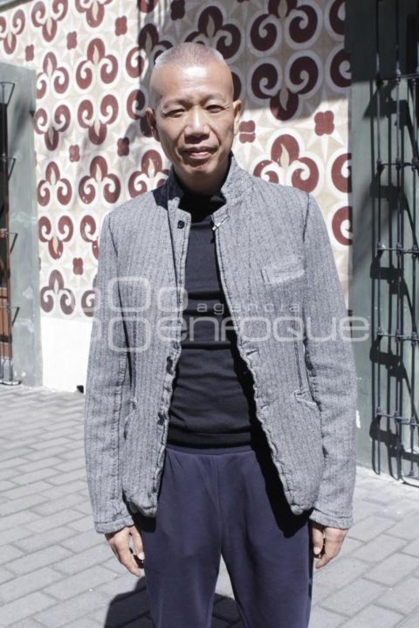 ARTISTA CAI GUO-QIANG