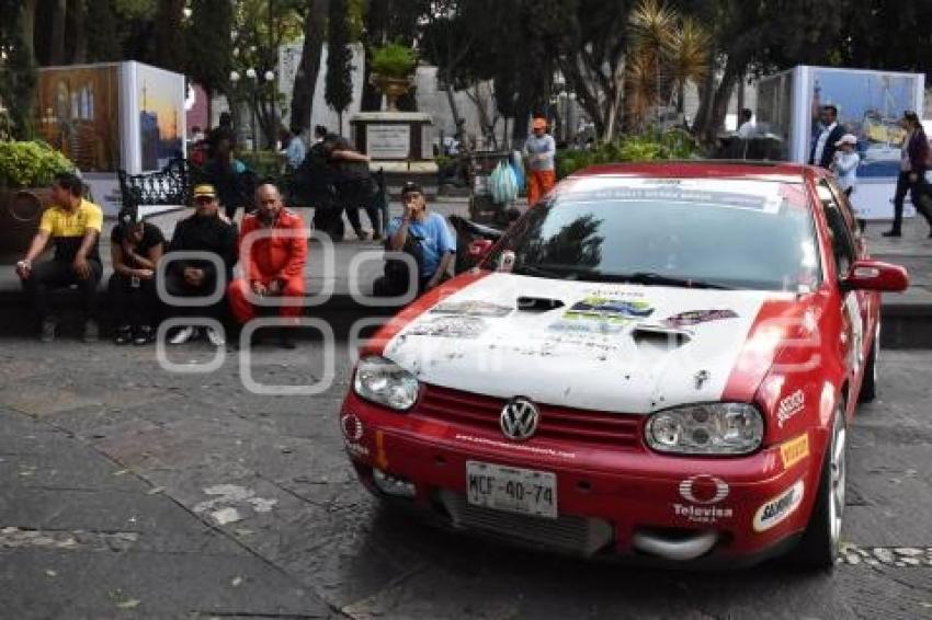 RALLY SIERRA BRAVA . EXHIBICIÓN ZÓCALO