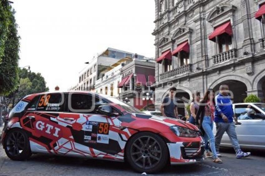 RALLY SIERRA BRAVA . EXHIBICIÓN ZÓCALO