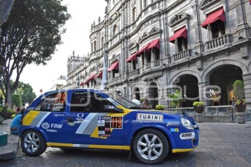 RALLY SIERRA BRAVA . EXHIBICIÓN ZÓCALO