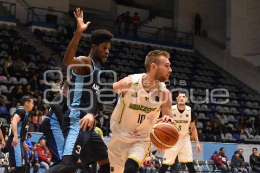 BALONCESTO . ÁNGELES VS AGUACATEROS