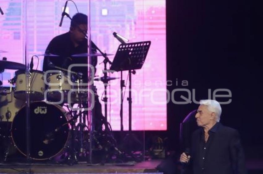 CONCIERTO . ENRIQUE GUZMÁN