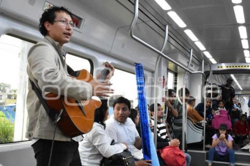 DÚO STACCATOS . TREN TURÍSTICO