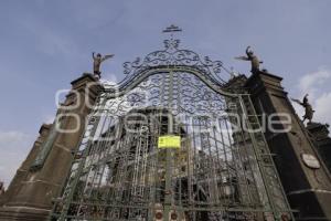 INAH . SUSPENSIÓN CAPILLA SIXTINA