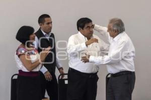 PRESIDENCIA . GIRA EN CANOA