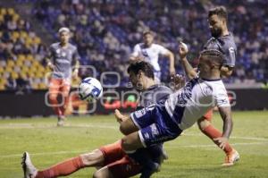 FÚTBOL . CLUB PUEBLA VS NECAXA