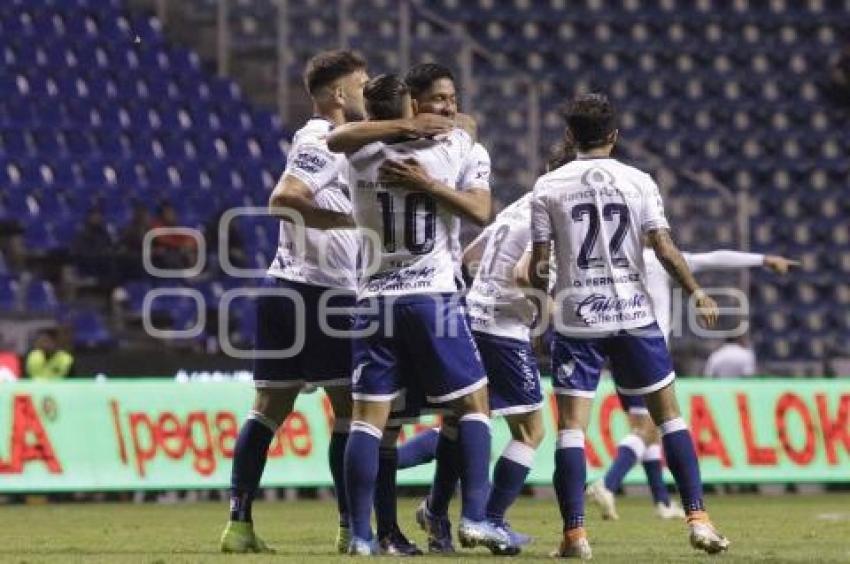 FÚTBOL . CLUB PUEBLA VS NECAXA