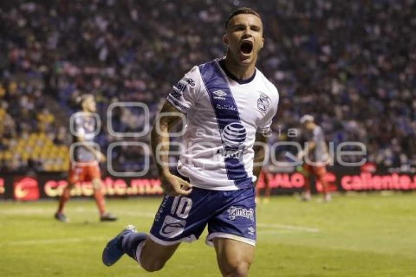 FÚTBOL . CLUB PUEBLA VS NECAXA