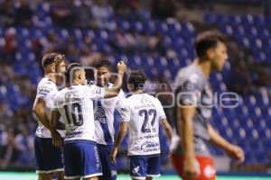 FÚTBOL . CLUB PUEBLA VS NECAXA