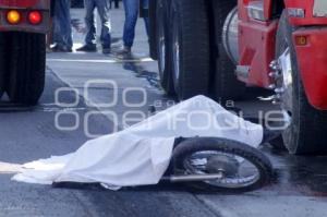 TEHUACÁN. ACCIDENTE  MOTOCICLISTA