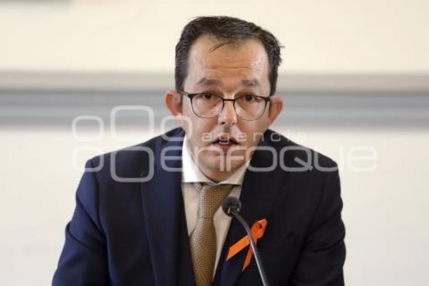 RODRIGO SANTISTEBAN