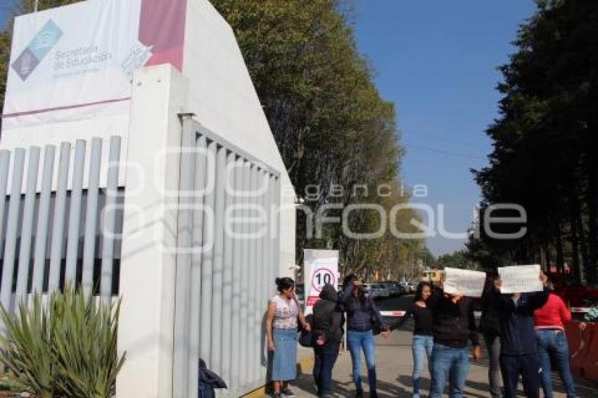 MANIFESTACIÓN SEP