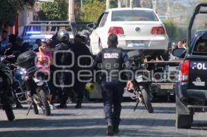 TEHUACÁN . ASALTO OXXO