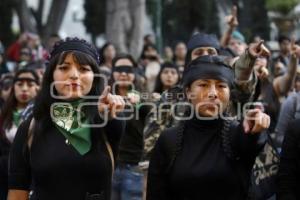 PERFORMANCE FEMINISTAS