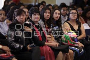 ONMPRI . FORO MUJERES