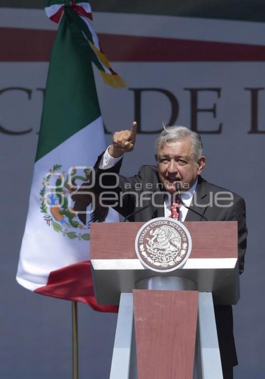 PRESIDENCIA . FESTEJO ZÓCALO