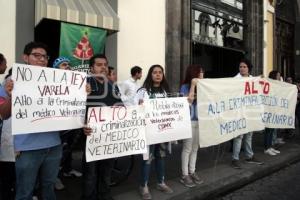 MANIFESTACIÓN VETERINARIOS