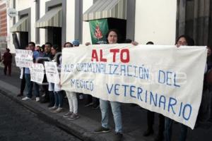 MANIFESTACIÓN VETERINARIOS