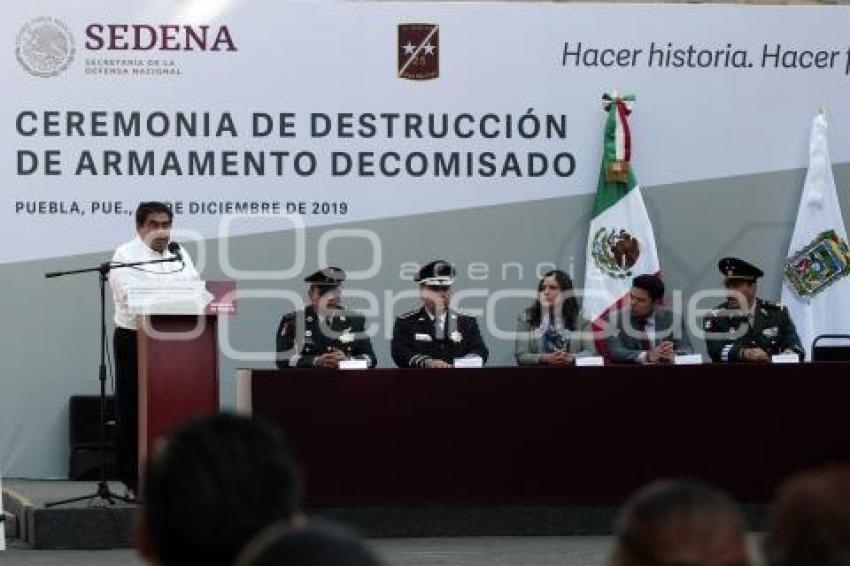 GOBIERNO . DESTRUCCIÓN MASIVA DE ARMAS