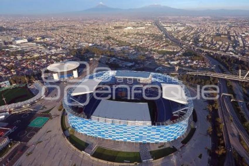 ESTADIO CUAUHTÉMOC