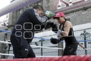 ENTRENAMIENTO PÚBLICO BOX