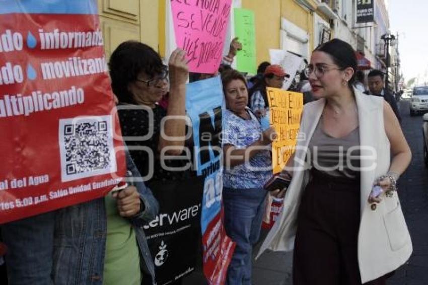 MANIFESTACIÓN CONTRA PRIVATIZACIÓN DEL AGUA