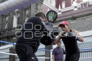 ENTRENAMIENTO PÚBLICO BOX