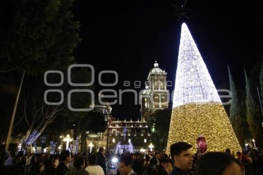 ILUMINACIÓN NAVIDEÑA