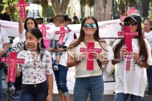 MANIFESTACIÓN FEMINICIDIOS